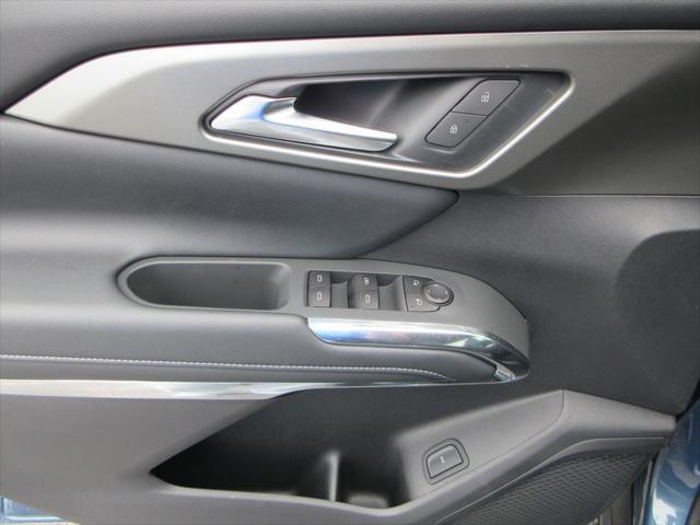 new 2025 Chevrolet Traverse car, priced at $42,991