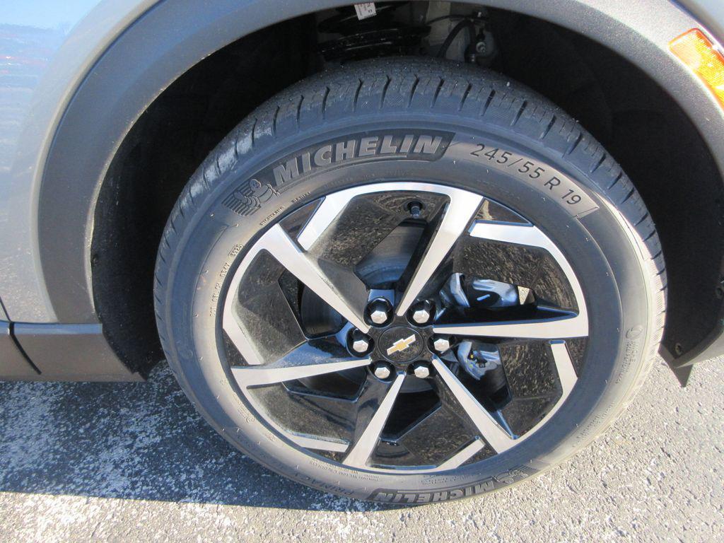 new 2026 Chevrolet Equinox EV car, priced at $44,046