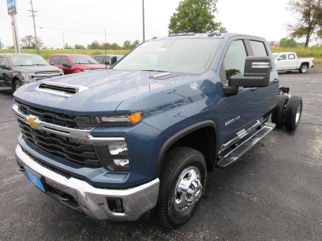 new 2025 Chevrolet Silverado 3500 car, priced at $69,999