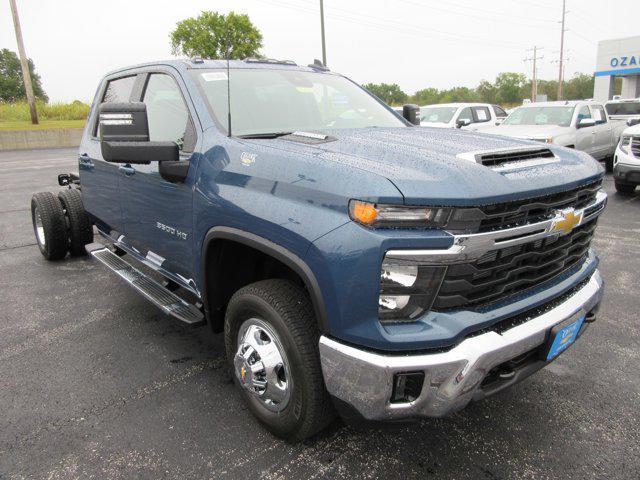 new 2025 Chevrolet Silverado 3500 car, priced at $69,999