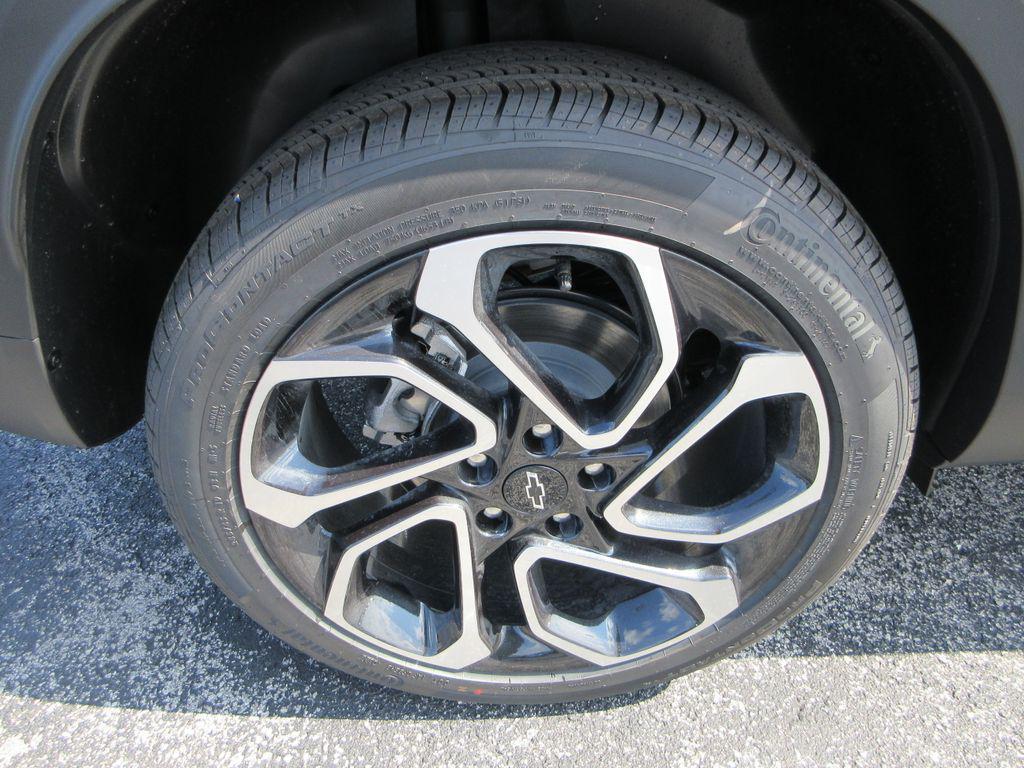 new 2026 Chevrolet Trax car, priced at $27,333