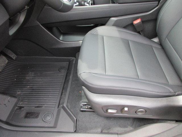 new 2025 Chevrolet Traverse car, priced at $45,390