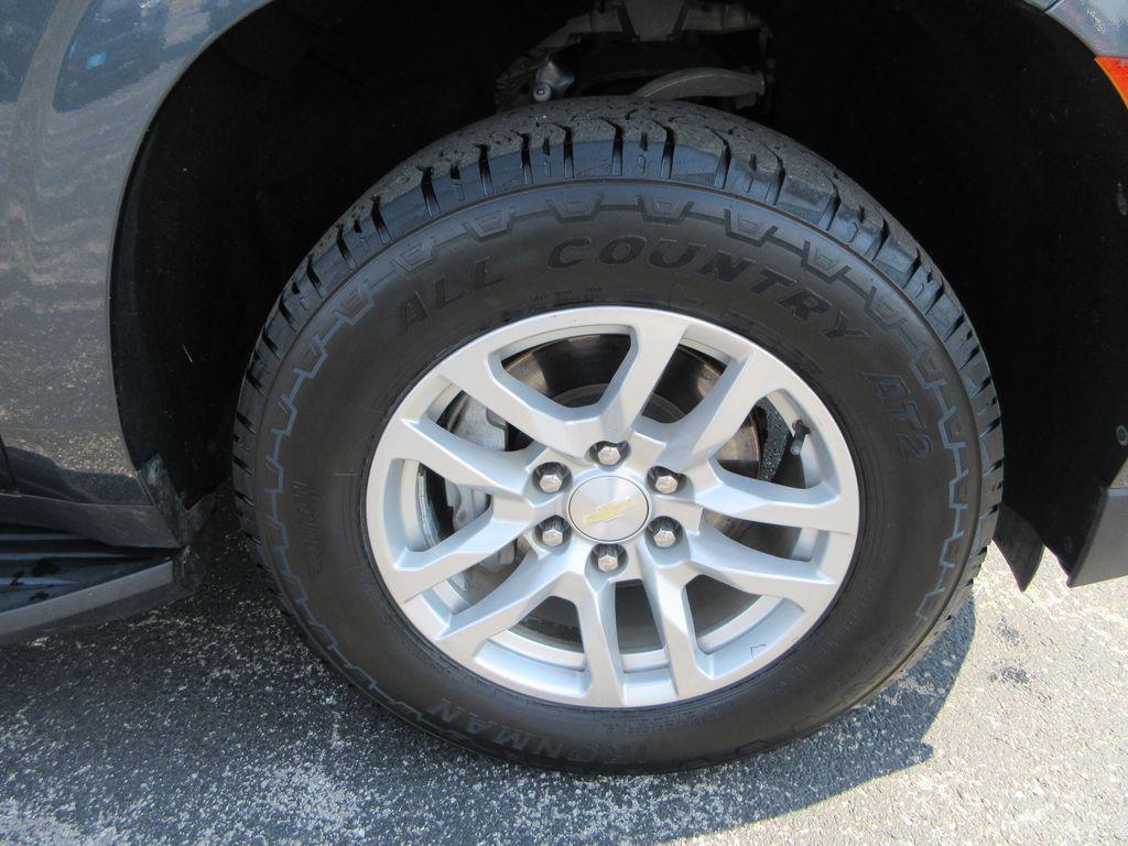 used 2021 Chevrolet Tahoe car, priced at $37,950