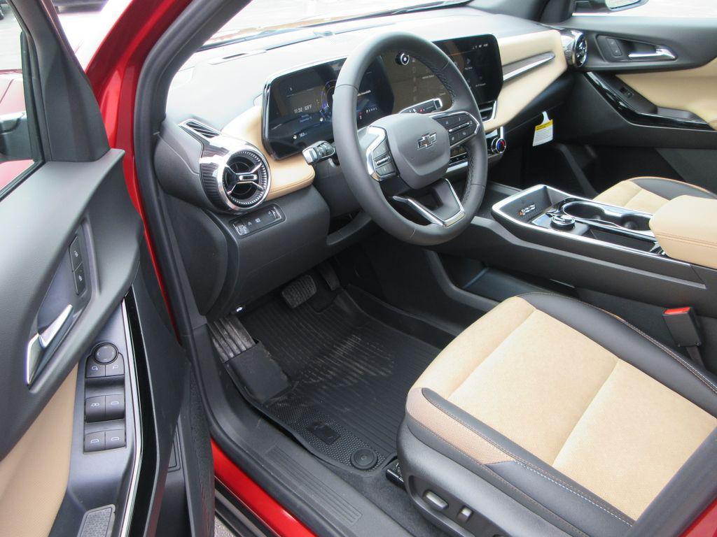 new 2026 Chevrolet Equinox car, priced at $33,302