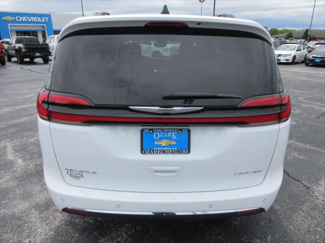 used 2023 Chrysler Pacifica car, priced at $25,600