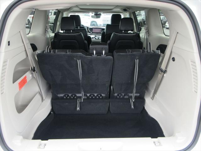used 2023 Chrysler Pacifica car, priced at $25,600