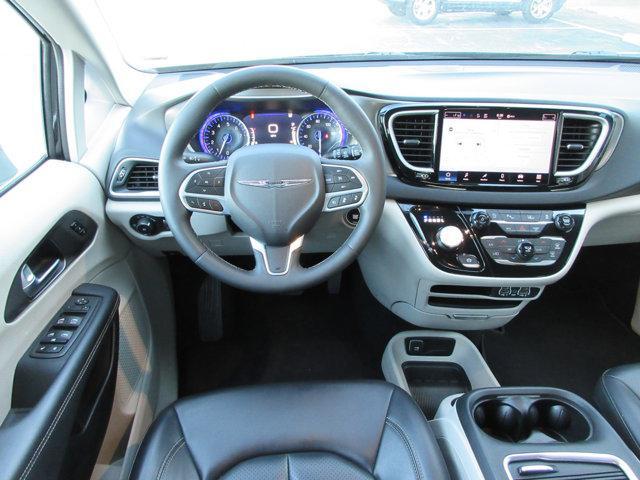 used 2023 Chrysler Pacifica car, priced at $25,920