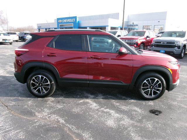 new 2025 Chevrolet TrailBlazer car, priced at $26,348