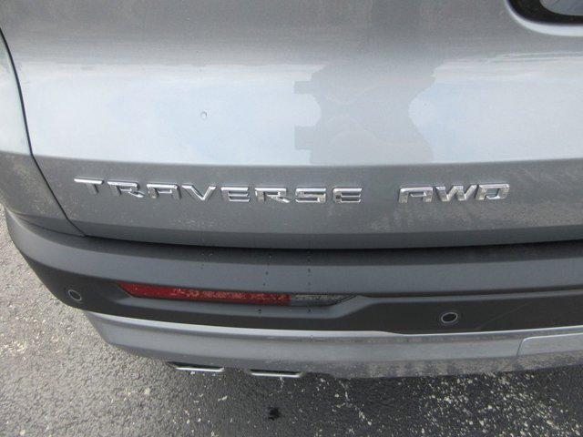new 2025 Chevrolet Traverse car, priced at $42,944