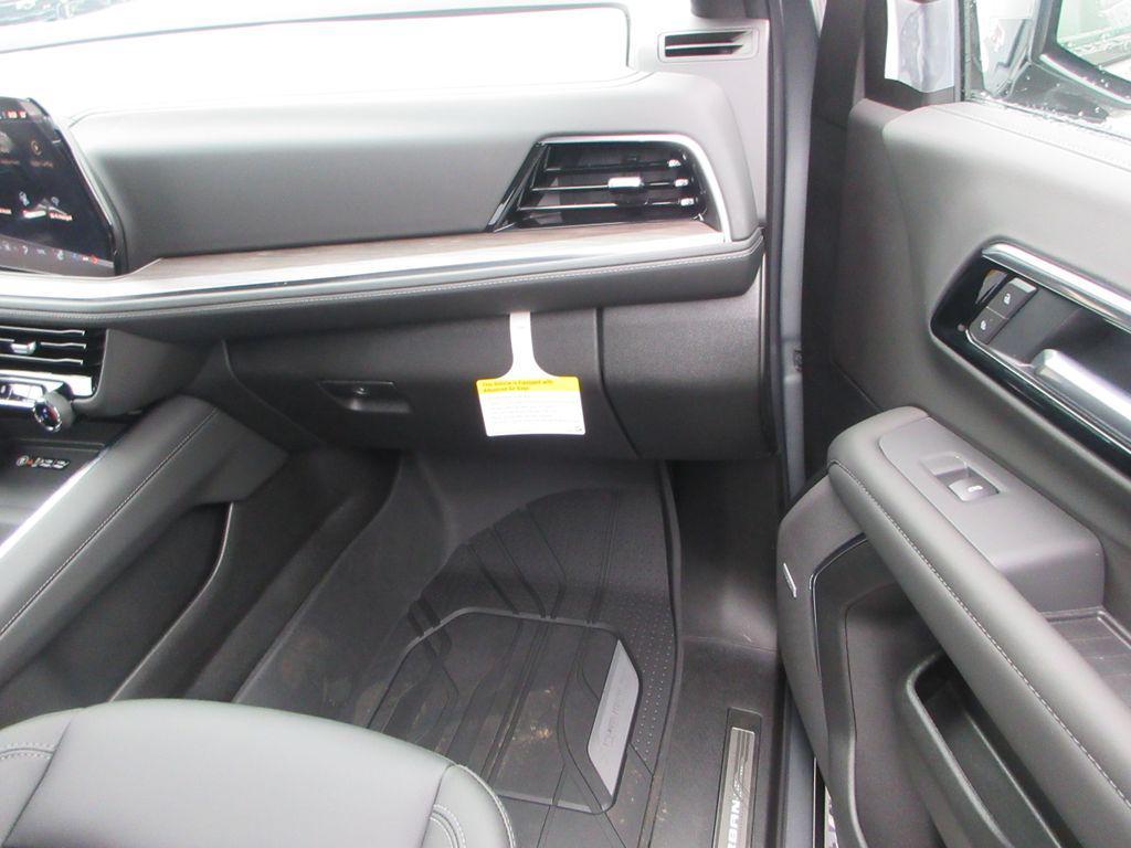 new 2026 Chevrolet Suburban car, priced at $76,894