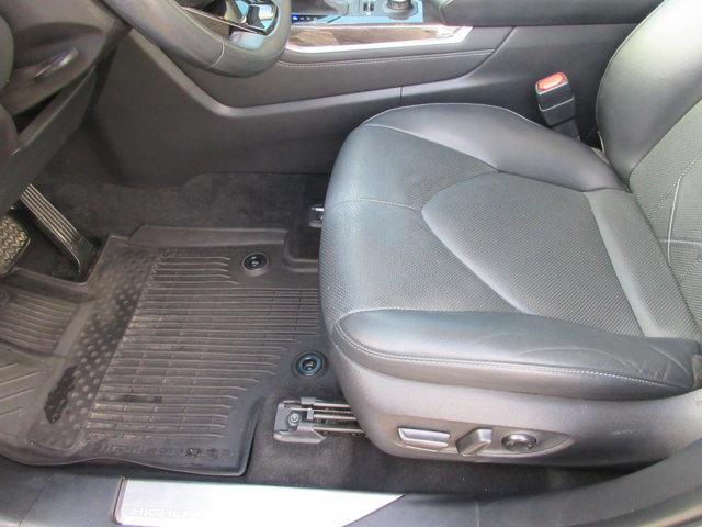 used 2022 Toyota Highlander car, priced at $36,800