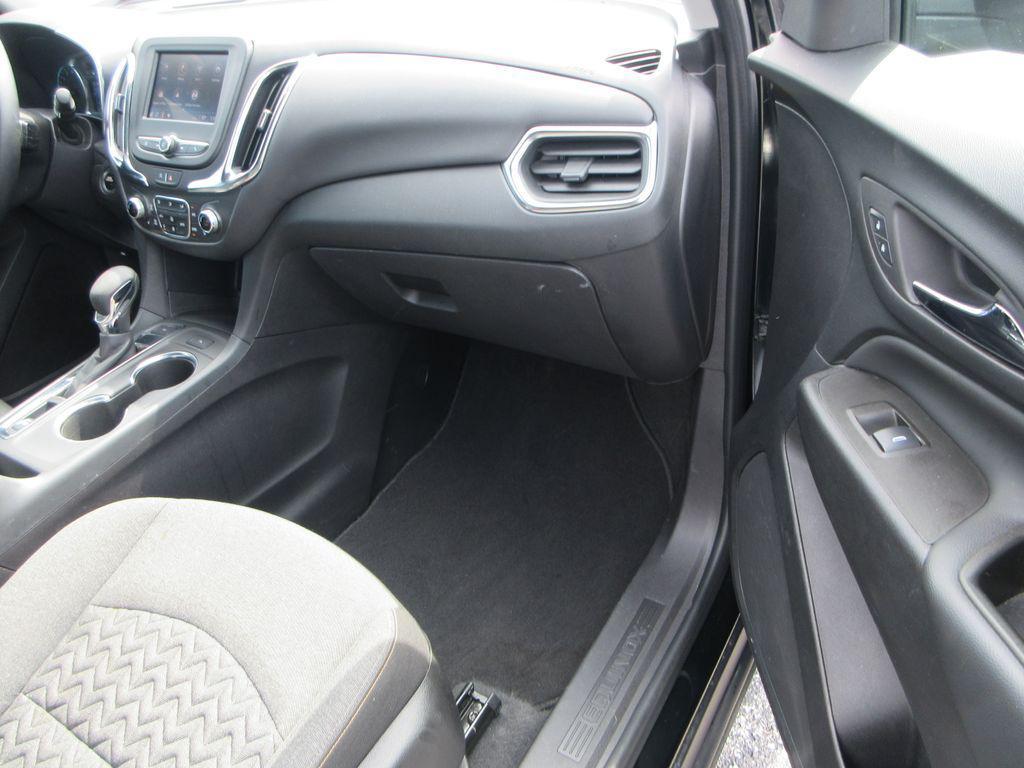 used 2024 Chevrolet Equinox car, priced at $22,700