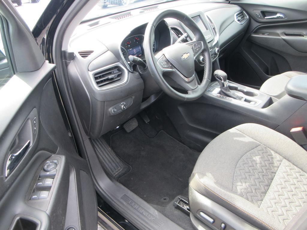 used 2024 Chevrolet Equinox car, priced at $22,700