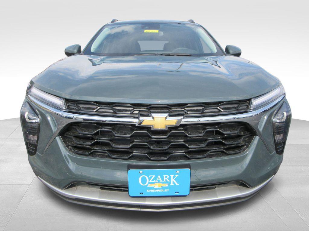 new 2026 Chevrolet Trax car, priced at $25,297