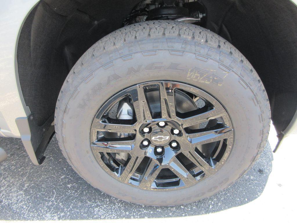 new 2025 Chevrolet Silverado 1500 car, priced at $42,478