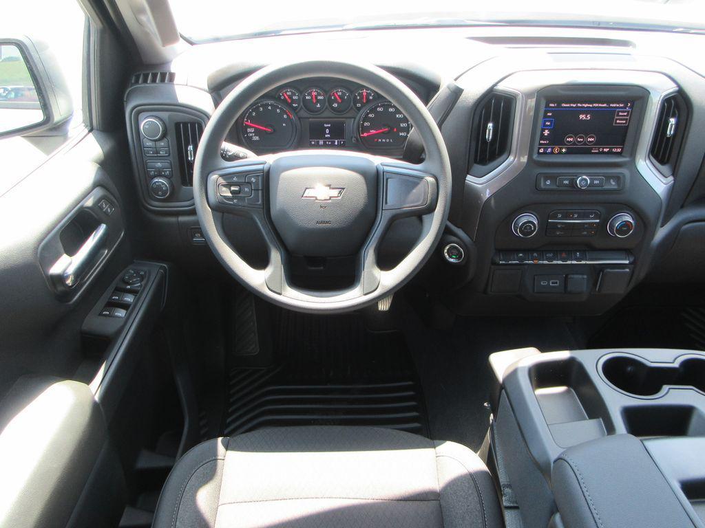 new 2025 Chevrolet Silverado 1500 car, priced at $42,478