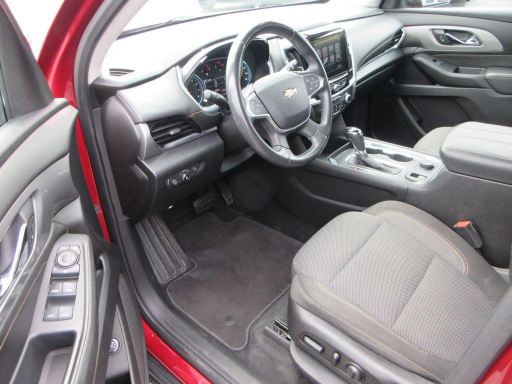 used 2018 Chevrolet Traverse car, priced at $13,800
