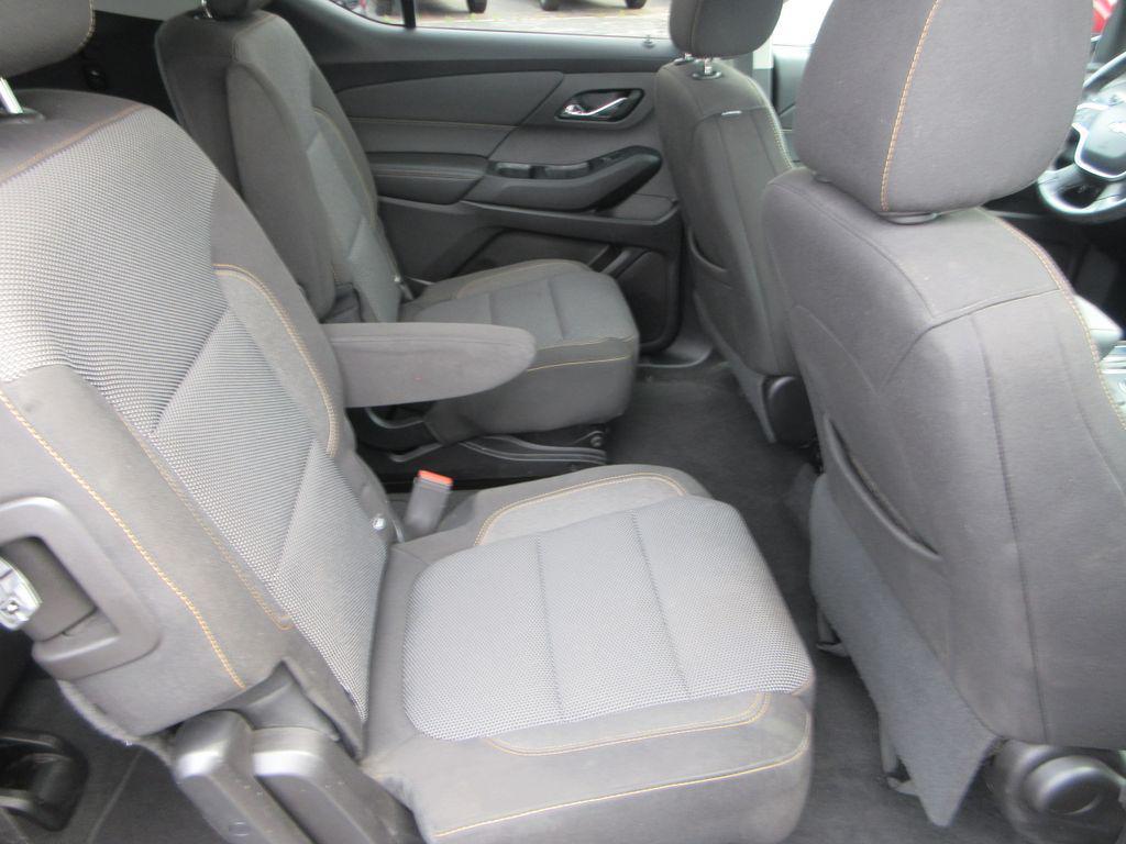 used 2018 Chevrolet Traverse car, priced at $13,800