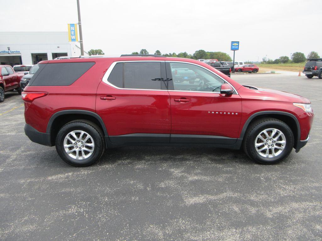 used 2018 Chevrolet Traverse car, priced at $13,800