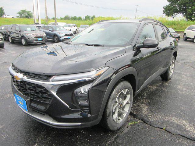 new 2025 Chevrolet Trax car, priced at $23,427