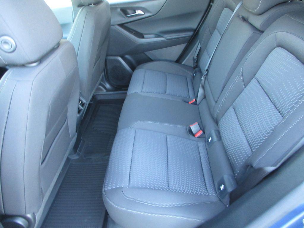 new 2026 Chevrolet Equinox car, priced at $30,101