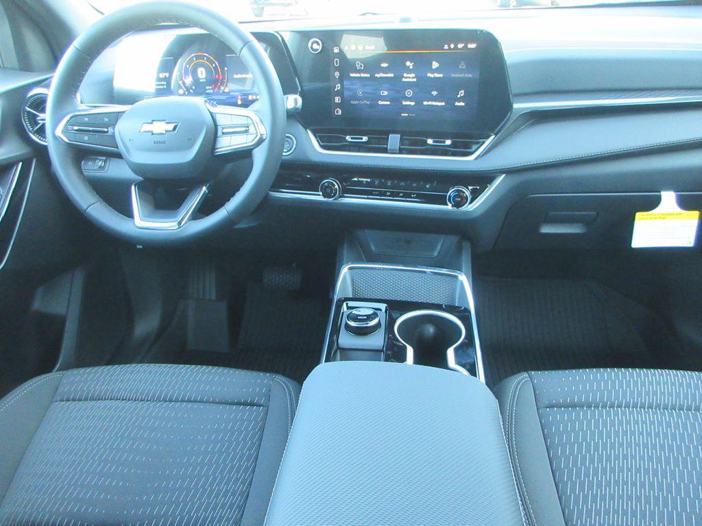 new 2026 Chevrolet Equinox car, priced at $30,101