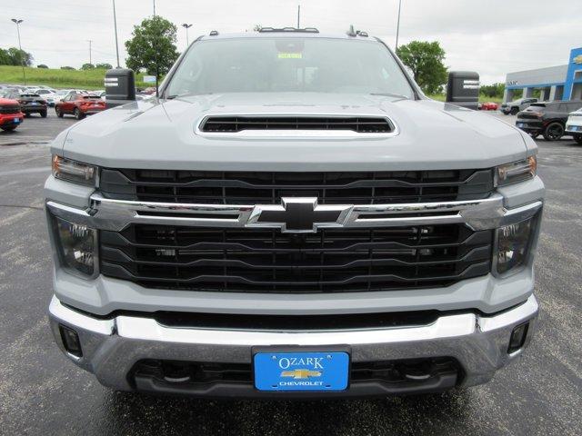 new 2024 Chevrolet Silverado 3500 car, priced at $69,848