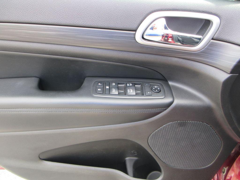 used 2019 Jeep Grand Cherokee car, priced at $16,950