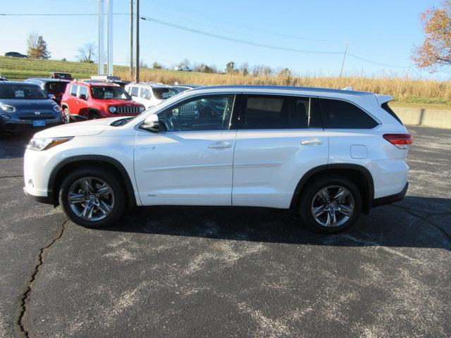 used 2018 Toyota Highlander Hybrid car, priced at $29,920