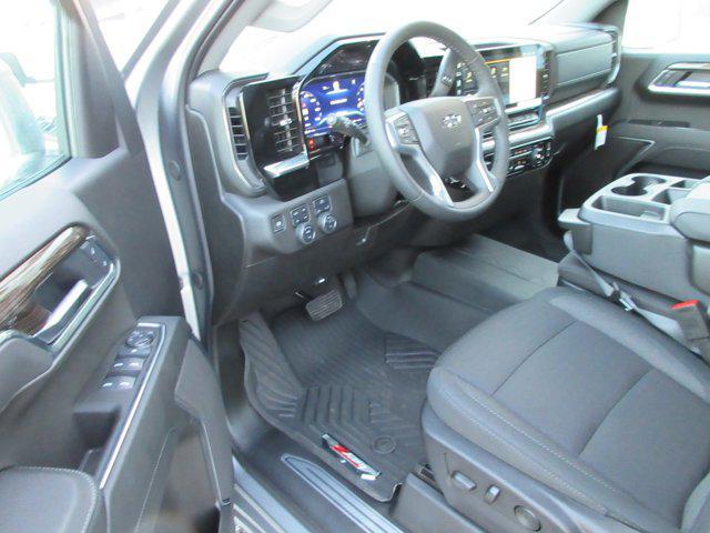 new 2025 Chevrolet Silverado 1500 car, priced at $56,996