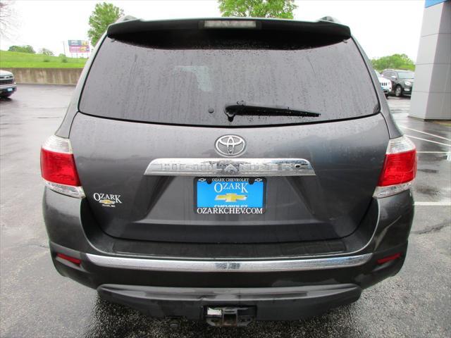 used 2011 Toyota Highlander car, priced at $6,400