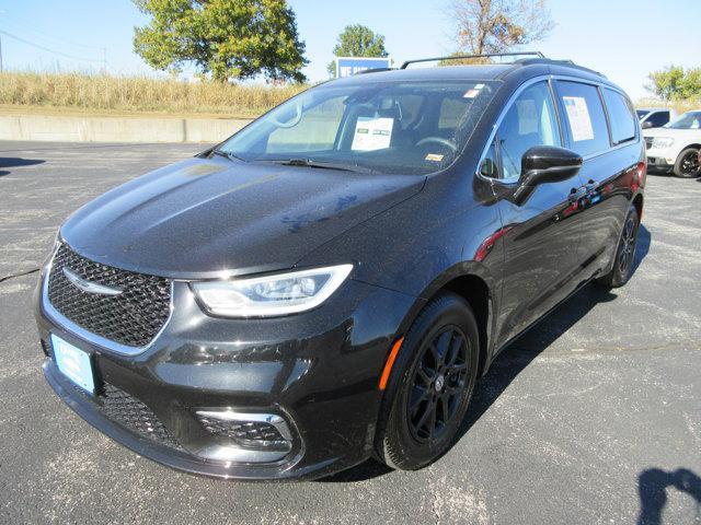 used 2022 Chrysler Pacifica car, priced at $22,950