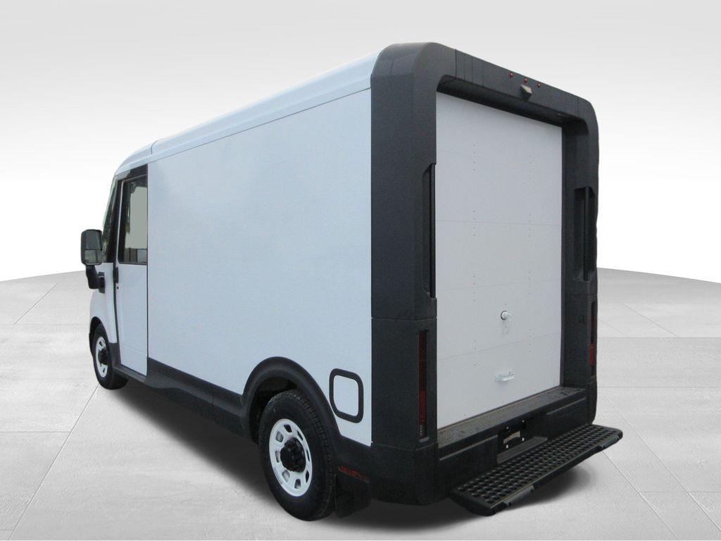 new 2025 Chevrolet BrightDrop 400 car, priced at $45,951