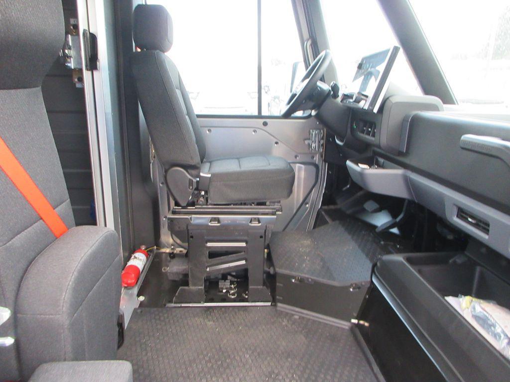 new 2025 Chevrolet BrightDrop 400 car, priced at $45,951