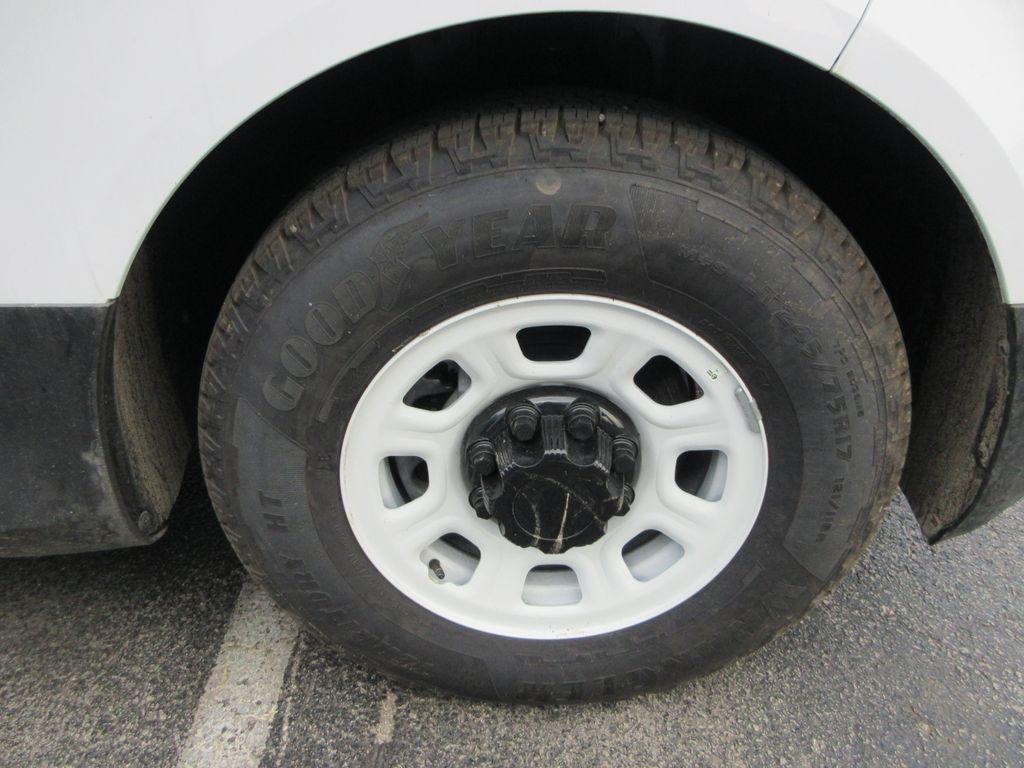 new 2025 Chevrolet BrightDrop 400 car, priced at $45,951