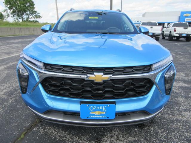 new 2025 Chevrolet Trax car, priced at $23,832
