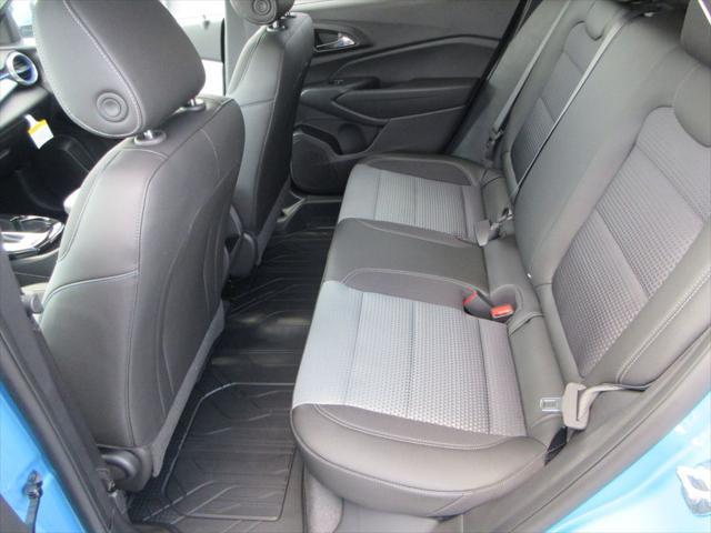 new 2025 Chevrolet Trax car, priced at $23,832