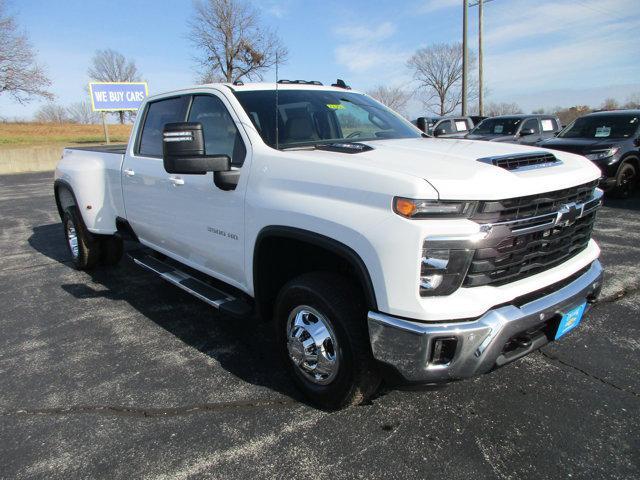 new 2025 Chevrolet Silverado 3500 car, priced at $73,861