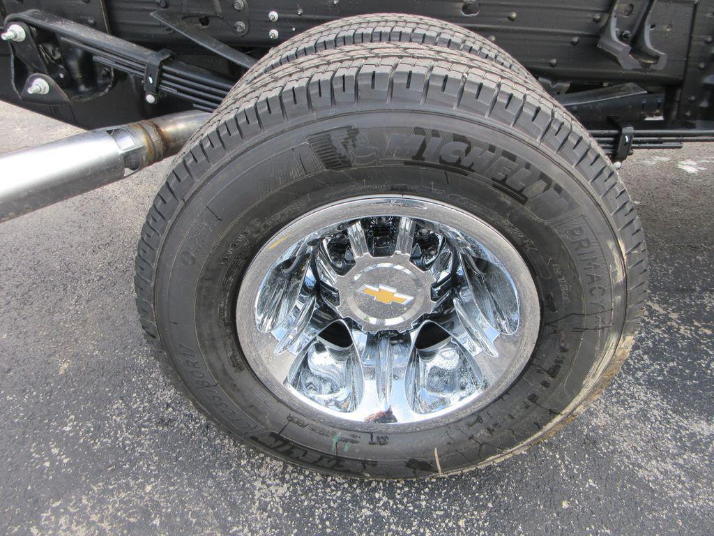 new 2026 Chevrolet Silverado 3500 car, priced at $68,294