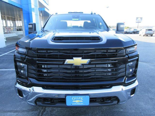 new 2025 Chevrolet Silverado 3500 car, priced at $62,656