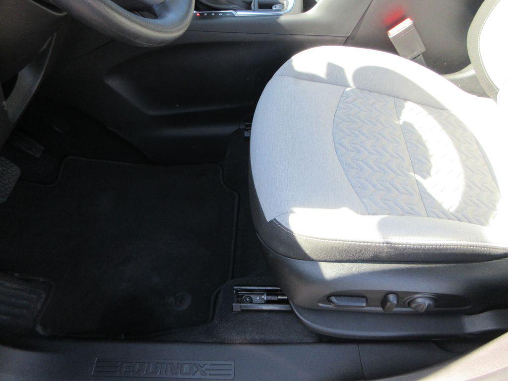 used 2023 Chevrolet Equinox car, priced at $20,950
