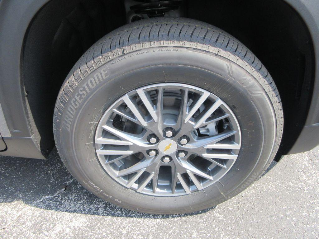 new 2026 Chevrolet Traverse car, priced at $42,761