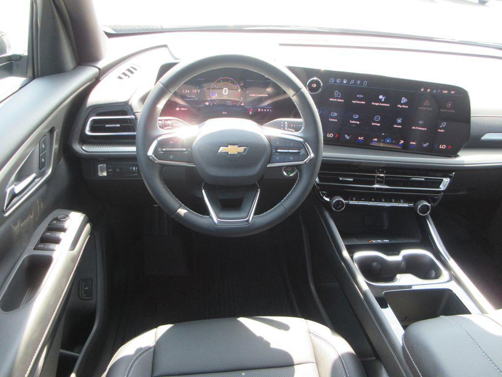 new 2026 Chevrolet Traverse car, priced at $42,761