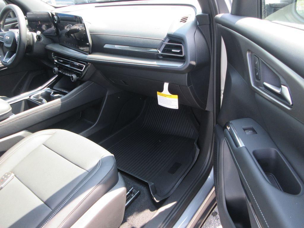 new 2026 Chevrolet Traverse car, priced at $42,761