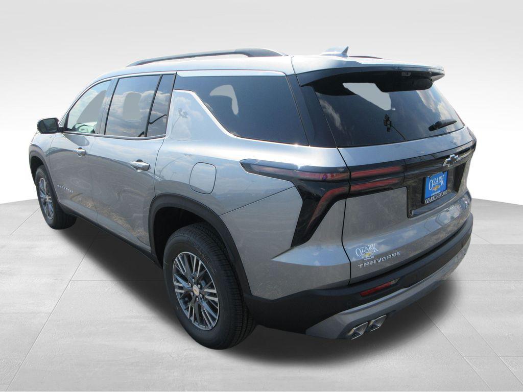 new 2026 Chevrolet Traverse car, priced at $42,761