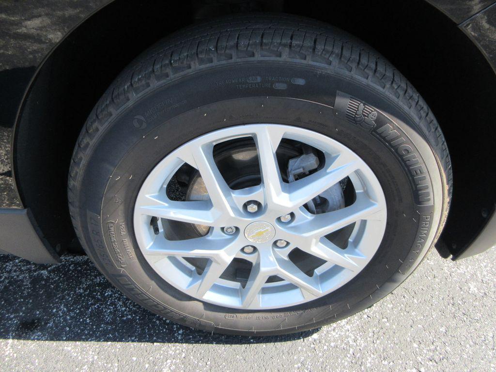 used 2023 Chevrolet Equinox car, priced at $21,950