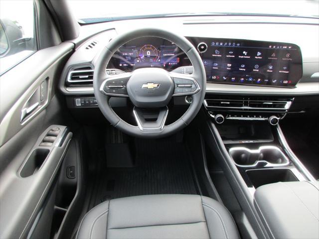 new 2025 Chevrolet Traverse car, priced at $43,744