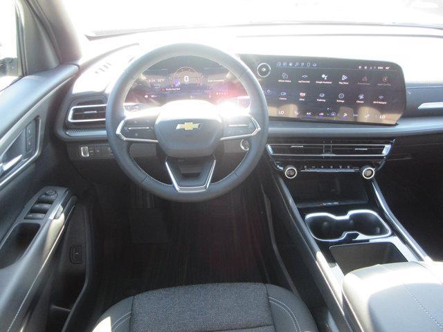 new 2025 Chevrolet Traverse car, priced at $42,356