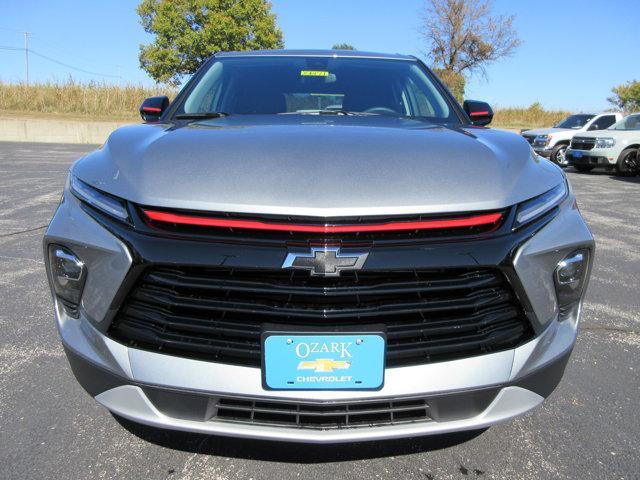 new 2025 Chevrolet Blazer car, priced at $37,970