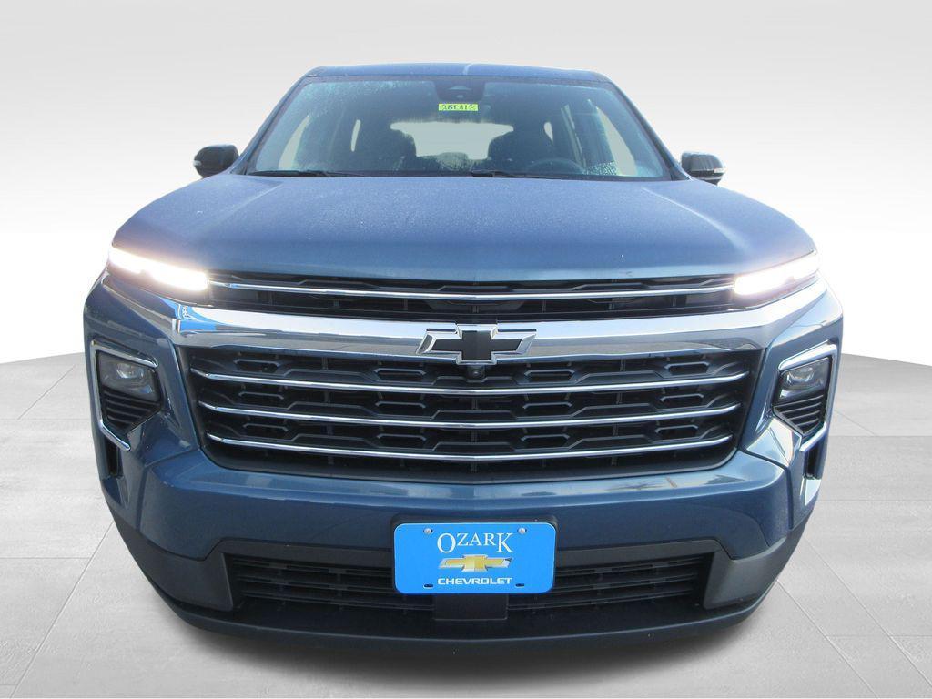 new 2026 Chevrolet Traverse car, priced at $45,236